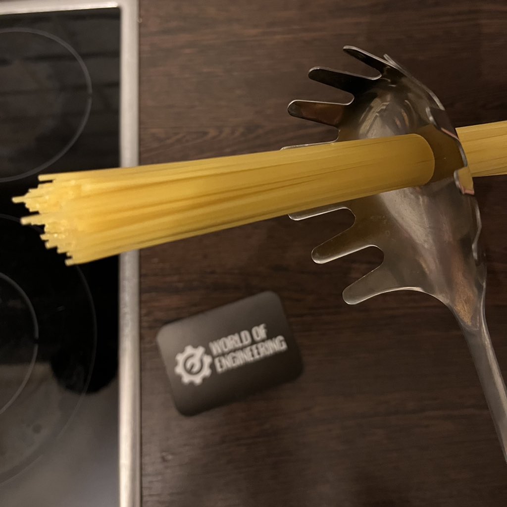 engineers_feed's tweet photo. How old were you when you realized that the hole in the pasta spoon is one serving size 🧑‍🍳 ? https://t.co/BpPpr0qwtI