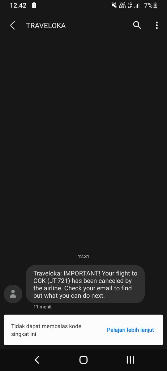 Mulandhanii's tweet photo. Kebodohan gw adalah salah pesen tiket pesawat kudunya mlm ini tapi pas di cek ternyata 20 des. Belom selesai ternyata dpt sms do cancel sama maskapai. Alhasil aink reschedule tp karna reschedule nya ke tgl hari ini nambah wakkk.. 
Mo nangisssss https://t.co/jax0zZCZwo
