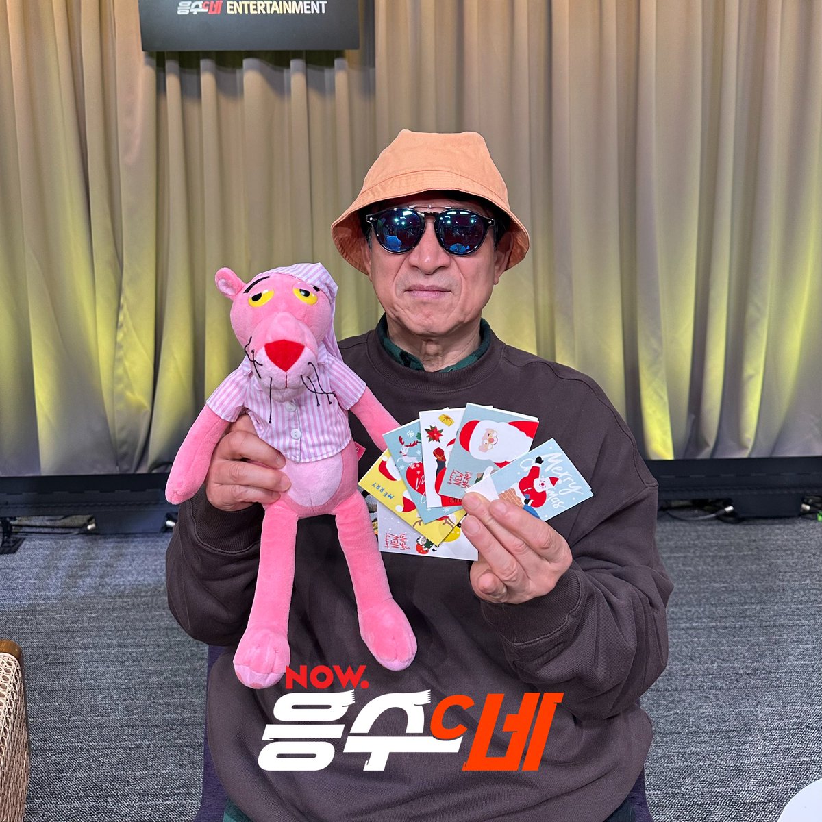 #응수씨네2 with #김응수
응수사장님이 응수씨네 소속가수들에 대해서 얼마나 많이 알고 있는지 테스트 해 볼 시간👀🔎
실시간 함께 달려주시는 팬 분들에게 응수포카도 팡팡~ 쏩니다🃏💖
지금 바로 보러 오세요😆
#NOW온에어

▶️ 평일 오후 3시, NOW.에서 본방사수!
🔔now.naver.com/l/1740983