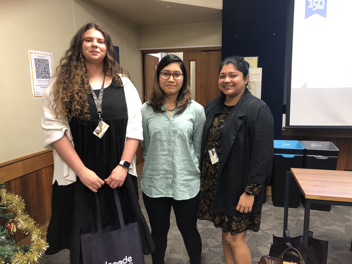 Pathology_DSM_Otago (@pathology_dsm) on Twitter photo Congratulations to Pathology Department PhD seminar prize winners Anastasia, Mehbuba and Sasini. Ka rawe! And thanks to premier sponsor <a href="/Decode_Science/">Decode Science</a> <a href="/WickyChris/">Chris wicky</a> for their incredible support of our students and the Pathology 2022 seminar series 🥇🏆🥳 <a href="/DSMOtago/">Otago Medical School - Dunedin Campus</a> <a href="/otago/">University of Otago</a> Congratulations to Pathology Department PhD seminar prize winners Anastasia, Mehbuba and Sasini. Ka rawe! And thanks to premier sponsor <a href="/Decode_Science/">Decode Science</a> <a href="/WickyChris/">Chris wicky</a> for their incredible support of our students and the Pathology 2022 seminar series 🥇🏆🥳 <a href="/DSMOtago/">Otago Medical School - Dunedin Campus</a> <a href="/otago/">University of Otago</a>
