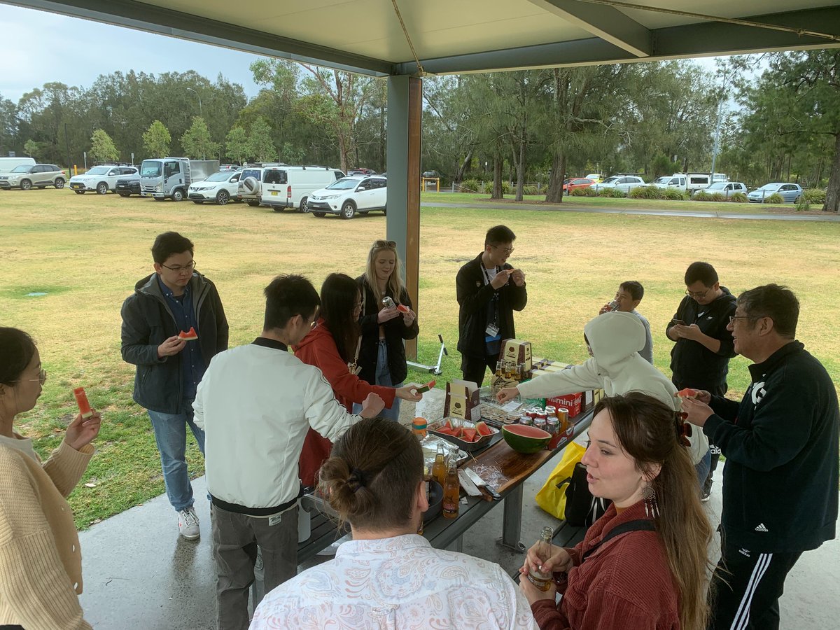 NoncodingG's tweet image. Group Christmas party. A fruitful year. Merry Christmas everyone.