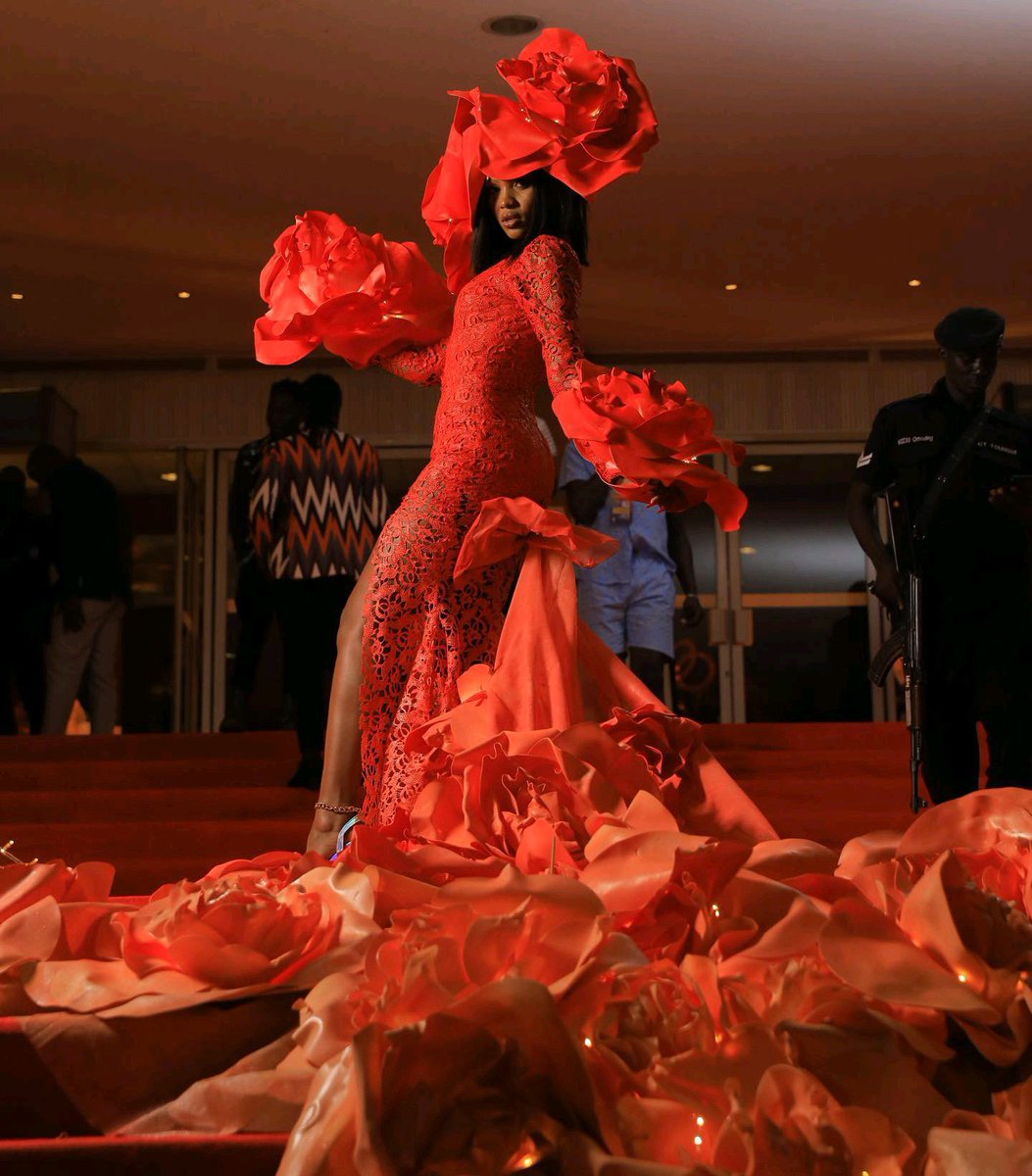 evoke_ug's tweet photo. These were undoubtedly some of the most stunning looks at the #asfas2022 😃
#evoketuuko #evokelifestyle https://t.co/73oxMTzkfu
