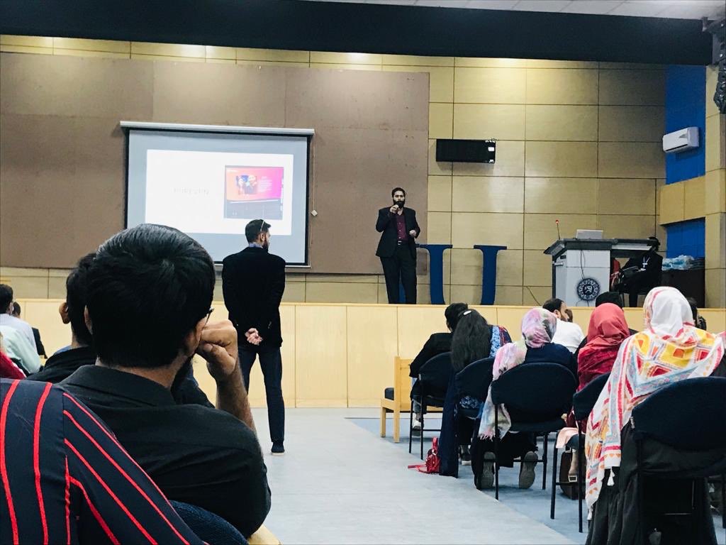 IFRAHIFTIKHAR1's tweet photo. Throughout the page on vivid time update a content for the people how far from the home missing their love ones # covid 19 #digitalk22 @iqra university https://t.co/wvgYPXVfRg