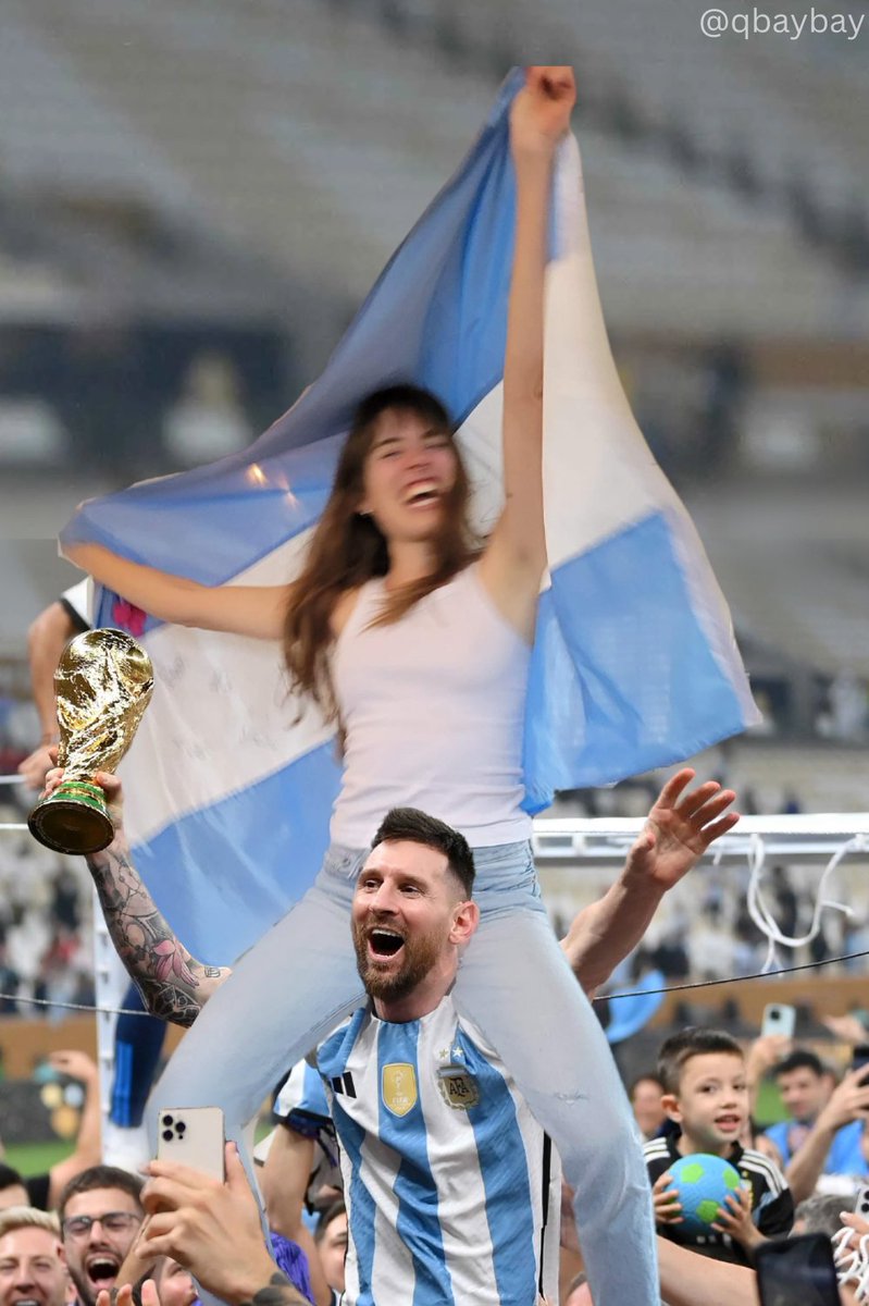 Also oops, here is the final final version. <a href="/manuelatobiasm/">Manuela Tobías</a>