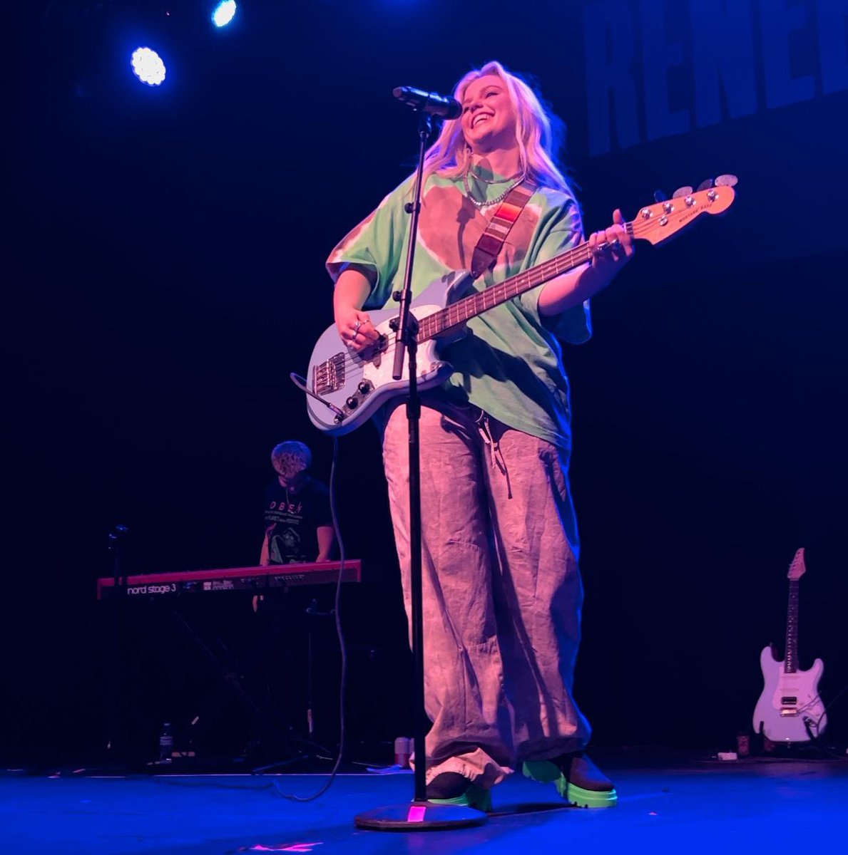 Reneé Rapp Source on Twitter: 