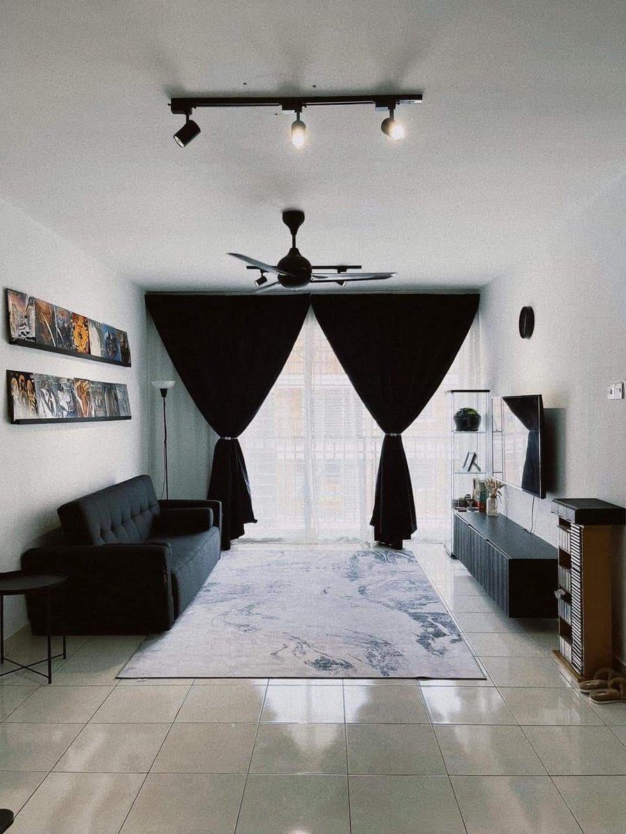 qtpiroses's tweet photo. 𝗜𝗗𝗘𝗔 𝗗𝗘𝗞𝗢 𝟴
Rumah flat bertemakan minimalis dengan konsep hitam putih ! ✨ https://t.co/MuKRudDehq