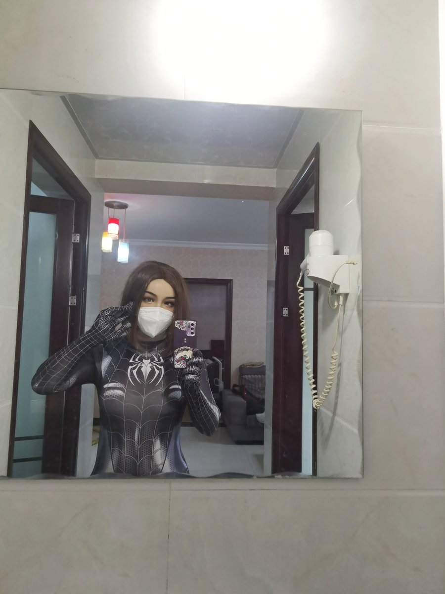 About what I do on weekend. #CD #skinsuit #femalemask #女装