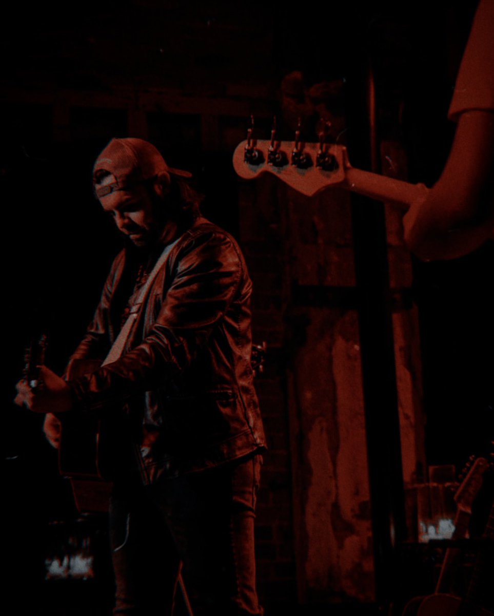 GoSportsPod's tweet image. a couple million questions, all the answers are missing