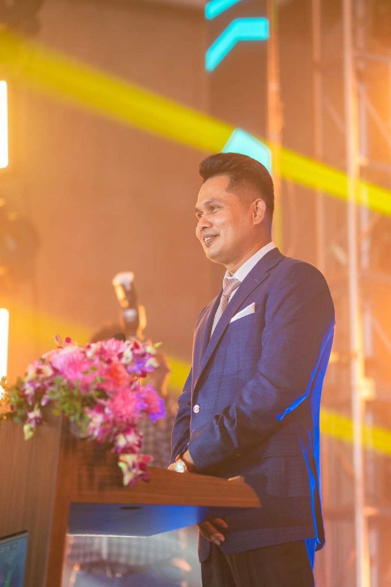 Csnj_Jewellery's tweet photo. πTeam CSNJ Thanks to All Special Guests and All Followers π Make This Event Awesome π₯³π₯°
Samnang Chin Sinath Hun Roat Nimul Men Manita Hang #DevyaniKhobragade
#UniversePageant #misscambodia #misscambodia2022 #cambodia #phnompenh #fashion #csnj #jewellery #diamondjewellery https://t.co/uMvnv5FNl0