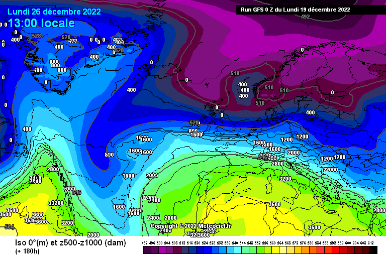 PvForecast's tweet photo. forecast #christmas west #europe #goodmorning
#snow #batle https://t.co/2wZ6fe4hbt