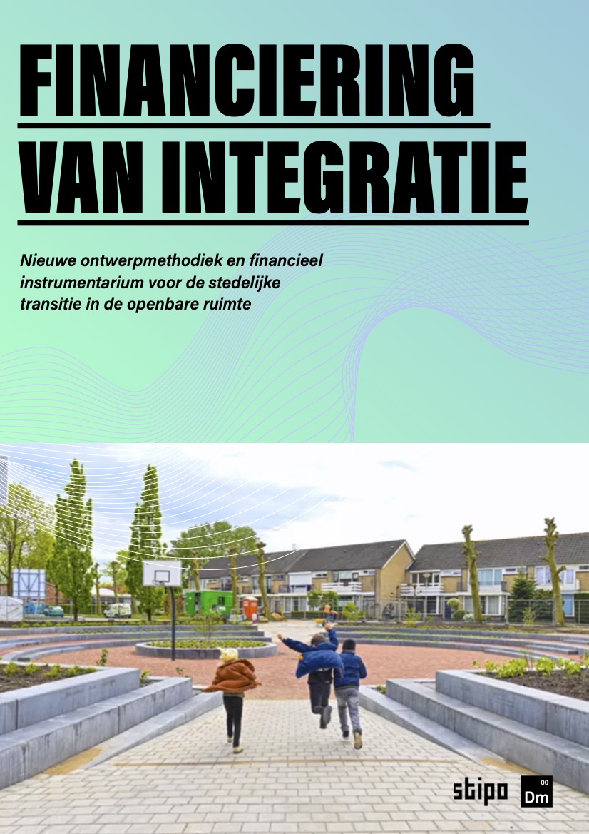 Samen met <a href="/DarkMatterLabs/">Dark Matter Labs</a> en <a href="/Stipoteam/">Stipo</a> is onderzocht hoe tijd, geld en ruimte slimmer gecombineerd kunnen worden door inte­grale financiering en businesscases. In het nieuwste @stadswerk artikel vertelt <a href="/wiebeoosterhoff/">wiebe oosterhoff</a> <a href="/rotterdam/">Gemeente Rotterdam</a> hier meer over! citydealopenbareruimte.nl/kennisdeling/s…