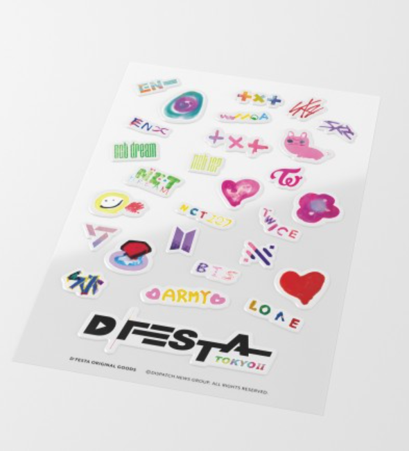 riika77823706's tweet photo. BTS卓上カレンダー
DFESTA THE CALENDERが通販で発売😍
ディフェスタ展示会で販売されていたやつですね！

先着特典でディフェスタのステッカープレゼント😍

購入方法や特典はこちらにまとめています⬇️
 https://t.co/iJLoU39p2y 
＃BTS　＃BTSARMY #dfestaosaka #dfestatokyo2 ＃カレンダー https://t.co/p6u8V24u0q