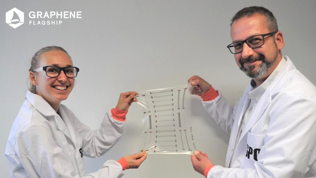 GrapheneEU's tweet photo. ♻️ Did you know a #graphene-based ink made of environmentally-friendly and skin-compatible chemicals has been developed to replace metals in #wearabletechnologies?
Learn more about graphene-based ink and the team of researchers behind its development! ↗️ https://t.co/CNjedfzdEN https://t.co/QAKTYTcZsf