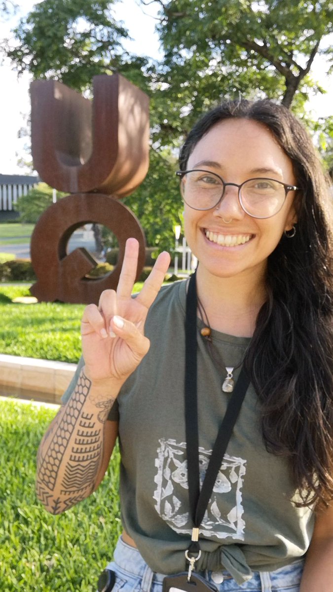 Byeeeeeee 👋🏽 finished my 1st FT postdoc. Didn't win any big grants :( 2023 is looking like casual/PT work across 4 different institutions for me... How is everyone else's journey going? #phdlife #postdoc #research #womeninscience #womeninstem