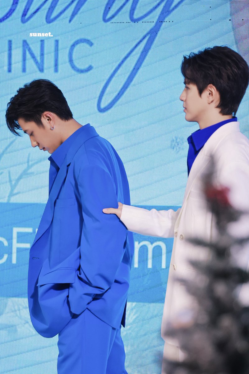sunset9821's tweet photo. 221218 จะไปไหน~ 
มายืนตรงนี้ดีๆสิ💙🤍

@film_tnp20 @RachataJam 

#filmthanapat #แจมรชตะ #แจมฟิล์ม #jamfilm https://t.co/ZoH5KOU8jP