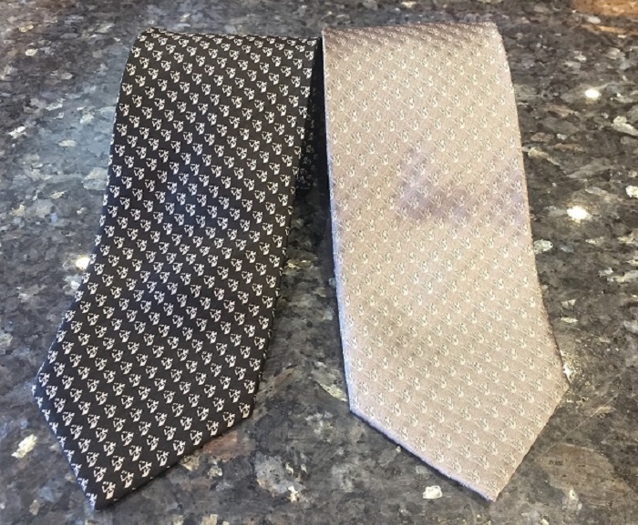 Never underestimate the power of details.
The ultimate accessory for every occasion,our ties are crafted from the finest materials and are finished with a touch of luxury. 
Marc Oliver Bespoke
Tel: + 44 (0) 207 129 7599 
marcoliver.com 

#marcoliverbespoke#makeyourmarc