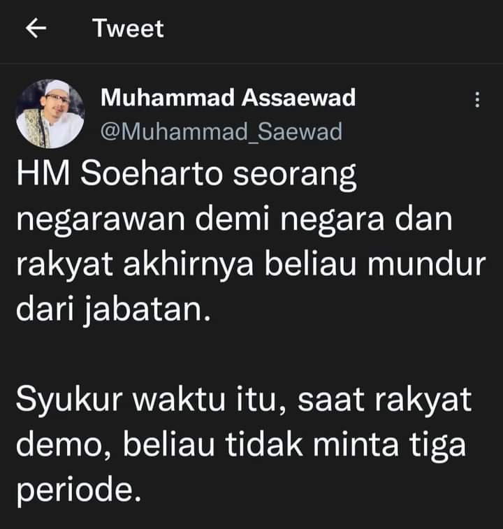 Orang paling bodoh paling jahil paling munafik paling jauh dari rahmat Allah, jauh dari iman menghilangkan keyakinan berumat beragama memperburuk citra islam, menghancurkan kaidah islam oleh orang orang yang goblok seperti ini