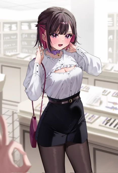 「えー……と、このチョーカーは流石にちょっと首輪っぽすぎねぇか?」 