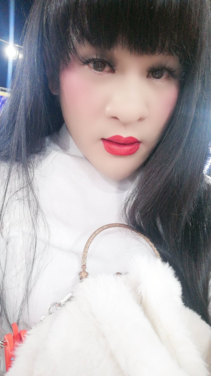 LamPypy's tweet photo. Ladyboy tân lượt https://t.co/h26yNawa0Z