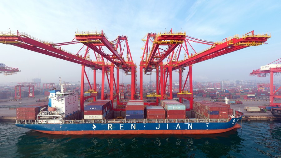 CGChinaInZurich's tweet photo. Facilitating a solid #economic recovery with a focus on substantially expanding domestic demand and boosting market #confidence will be key priorities for #China next year, after a key meeting outlined major policy objectives and plans for the overall improvement of the Country. https://t.co/XIBYjaMpcj