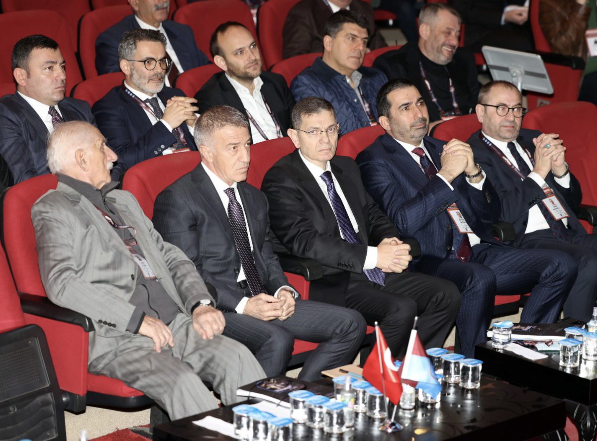 Başkanımız Ahmet Ali Ağaoğlu ve Yönetim Kurulu Üyelerimiz ile birlikte Kulübümüzün 79. Olağan Genel Kurul Toplantısına katılım sağladık. Genel Kurul Toplantımızın Kulübümüz için hayırlı olmasını temenni ediyorum.