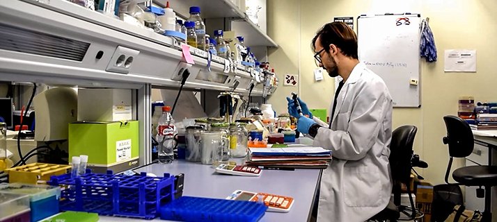 CSICval's tweet photo. Cuatro centros de investigación del @CSIC reciben 869.000 euros de la @GVAavi para desarrollar proyectos con otras instituciones y empresas. Los institutos son el @CidEinvestiga, el @iata_csic, el @ITQ_UPVCSIC y el @i2sysbio.

https://t.co/8Sm9sAocam https://t.co/3Sq8VBax18