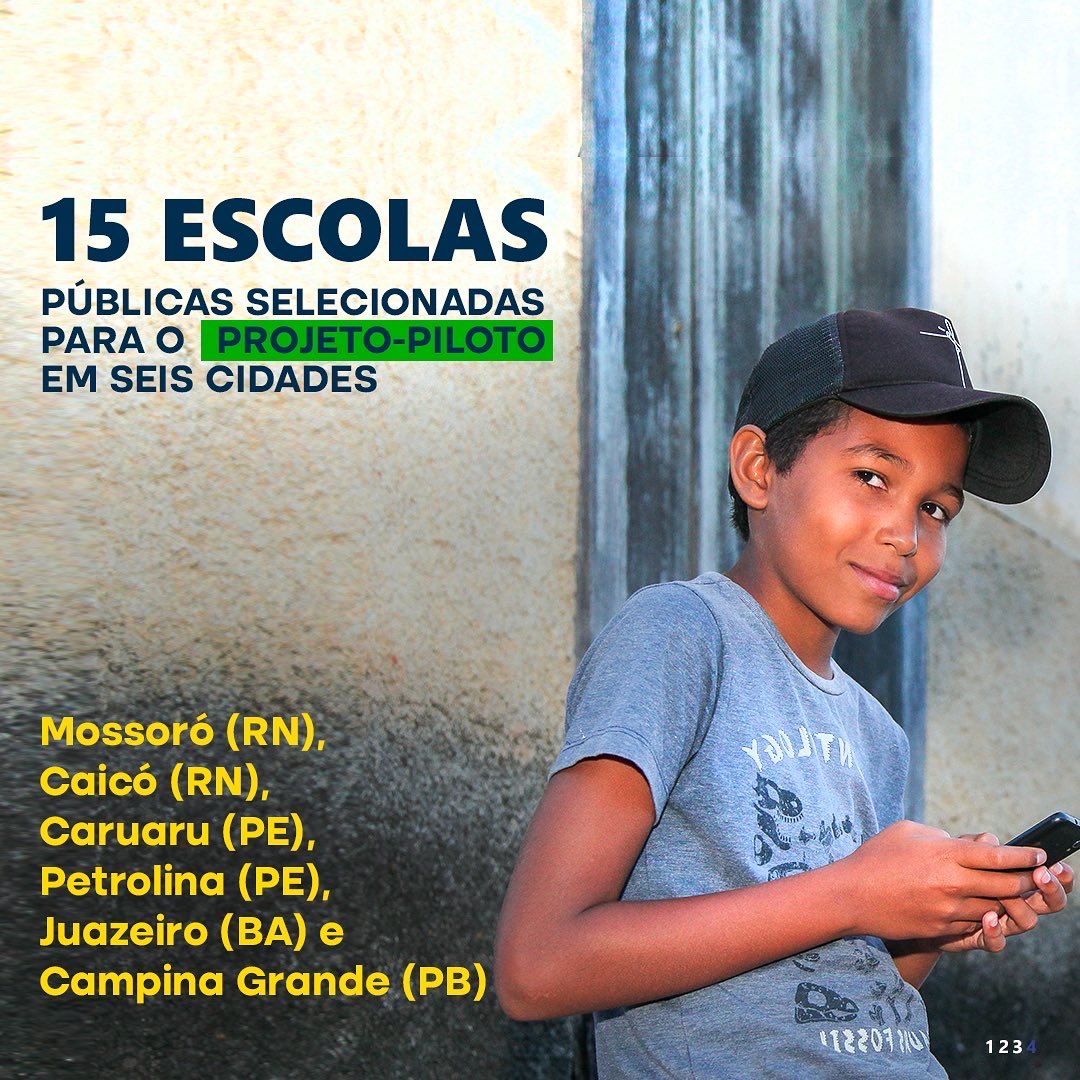 fabiofaria's tweet image. O programa Internet Brasil, criado pelo Gov. @jairbolsonaro, oferece conexão aos estudantes de escolas públicas. Eles recebem um chip com 20GB de internet banda larga e podem estudar com o uso da internet.

Legado do nosso governo. Queremos um Brasil conectado! 🇧🇷🇧🇷🇧🇷