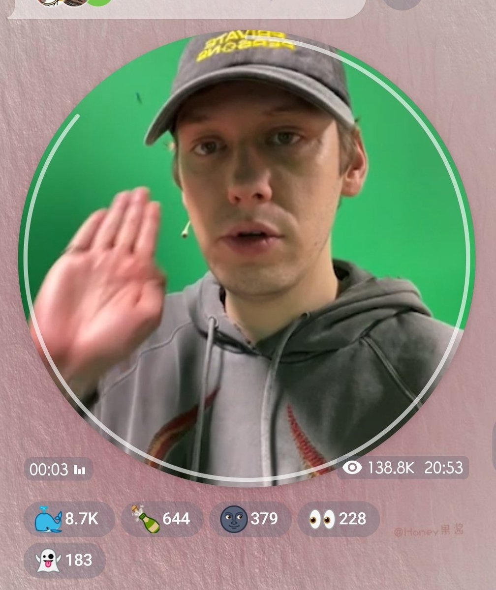 арсений??????

зеленый цвет успокаивает, да?🙂