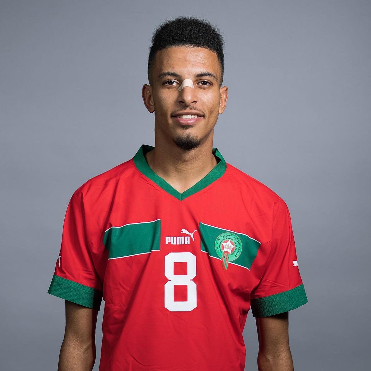 TFT_Morocco's tweet photo. ⚡️ Le meilleur jeune : Ounahi 🇲🇦
�� Le meilleur gardien : Bounou Yassine 🇲🇦

Fin. https://t.co/0qNJjdZciA