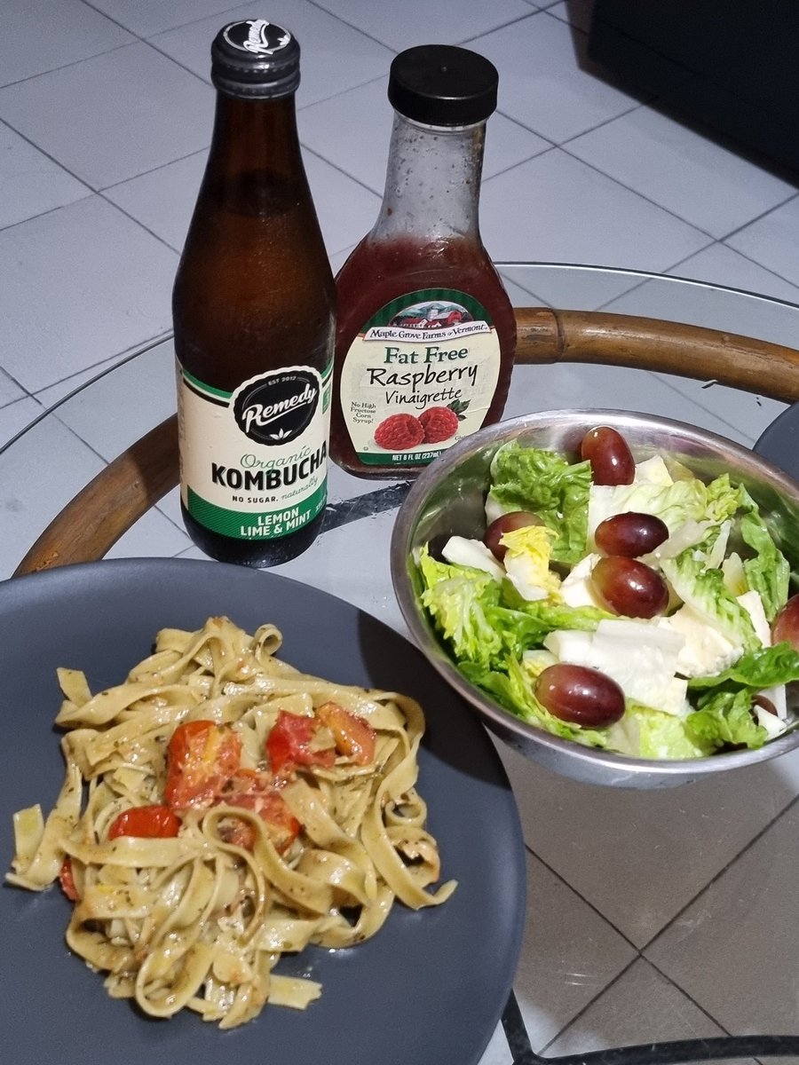 todayiworkfrom's tweet photo. Post-BodyPump meal prep 🏋‍♂️💟 https://t.co/4JVOP6rUXK