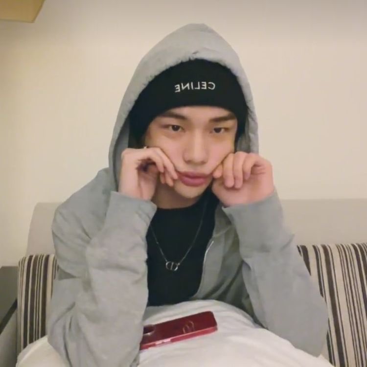 Hwang Hyunjin being the cutest little dumpling on earth -a thread