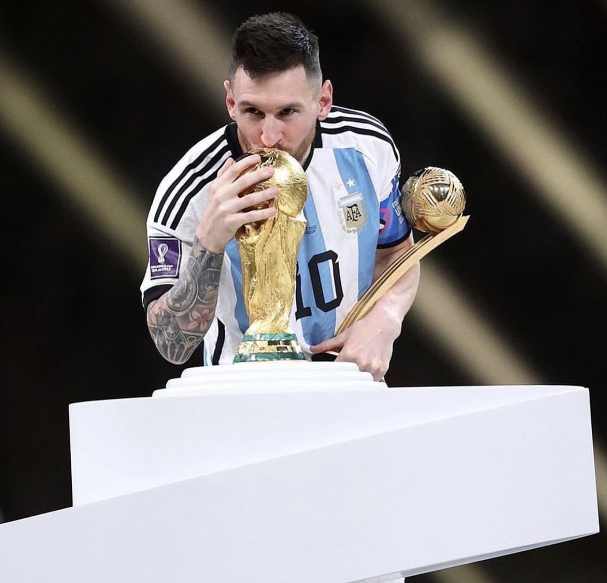 With hard work and perseverance, success is guaranteed at end. Congratulations Messi, Congratulations Argentina 🇦🇷 . Thanks for making my husband happy because he almost had a HBP while watching the match yesterday #FifaWorldCup2022