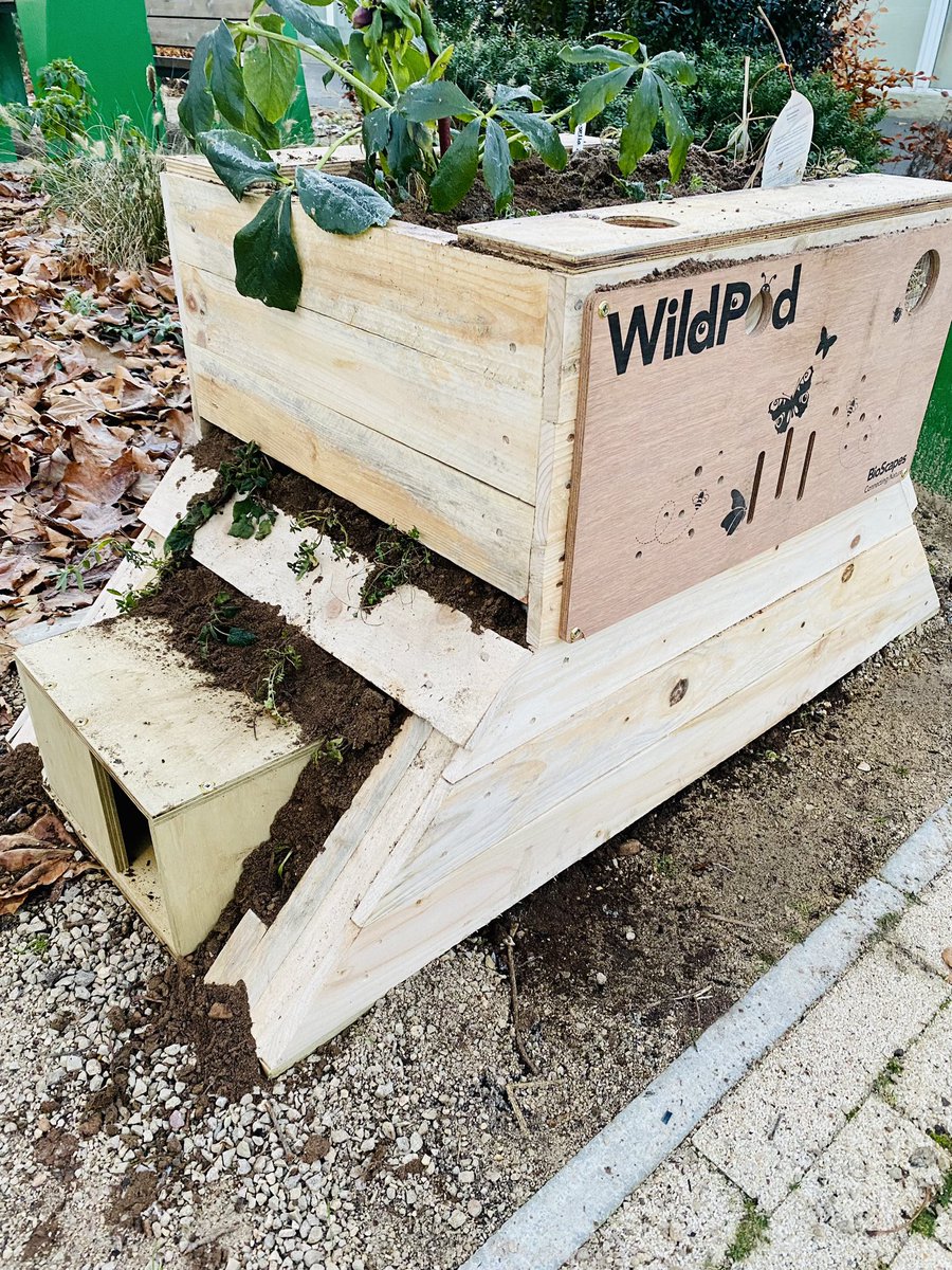 So great to see the Sowing the Seeds of Sustainability project come to life with these nature arks and wild pods popping up across @LivUni campus 💚 these @BioScapesUK wildlife havens are designed to increase biodiversity and promote positive wellbeing 🦋🐝🌿 #SustainabilityFund