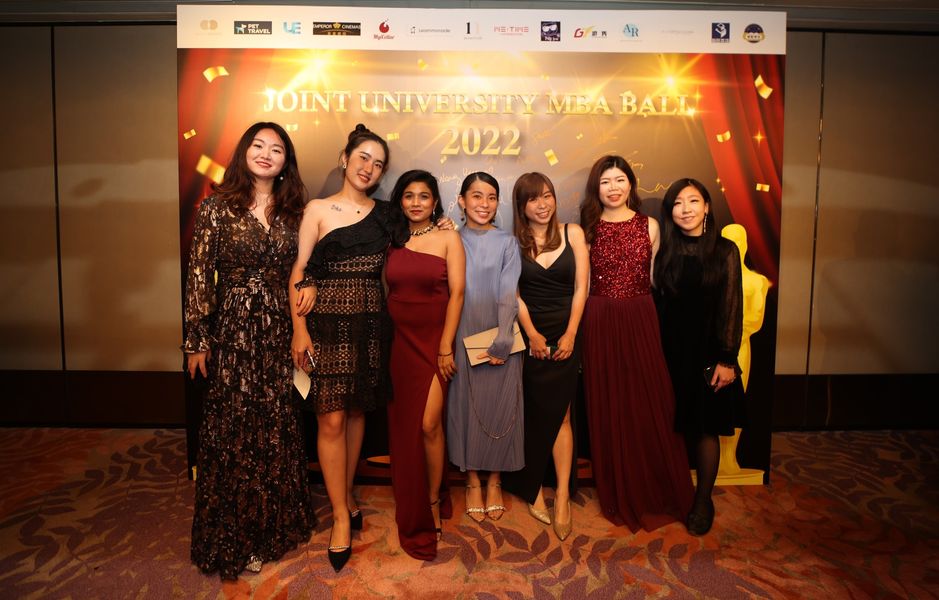 bhavis's tweet photo. What a fun Joint-U MBA ball evening it was!!!❤️
#HongKong #MBASchool #HKMBASchools https://t.co/zt95Qcq7ky