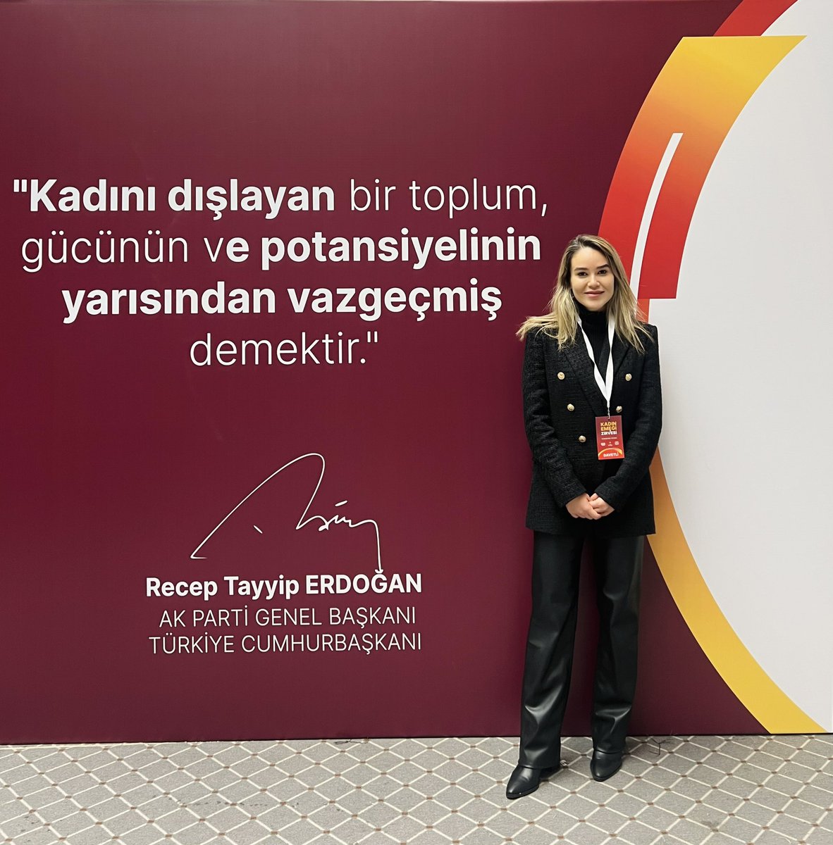 Kadınlarla Büyük Türkiye Yolunda diyerek çıktığımız bu yolda, bugün İstanbul’da Kadın Emeği Zirvesindeyiz. 

Türkiye Yüzyılına Kadınlar Hazır ! Yine yeniden biz kazanacağız !
<a href="/asyakaragull/">asya karagül</a> <a href="/ssemrasaridag/">Semra Sarıdağ Cengiz</a> <a href="/esracananyilmaz/">Yilmazesra 🇹🇷🇹🇷</a> @fatmahatap
