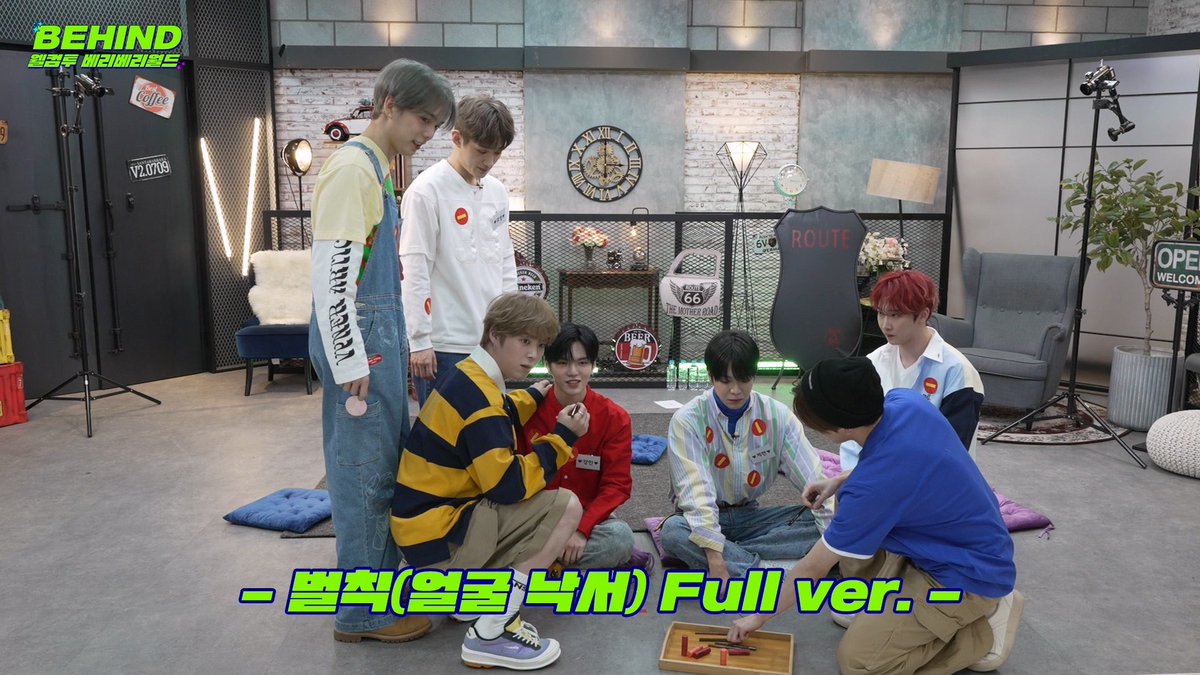 많이 아쉬우셨죠? 그래서 준비했습니다.

오직 베러만을 위한 #웰컴투_아이돌월드 제작진들의 🎁특.별.선.물🎁

니멤내멤 런웨이부터 게임..그리고 벌칙 영상까지 무려 “Full 버전”으로 준비했답니다..💖

🔽비하인드 보러가기🔽
youtu.be/kXJmZUEaKt4

#VERIVERY #TapTap #웰아월 <a href="/the_verivery/">VERIVERY_OFFICIAL</a>