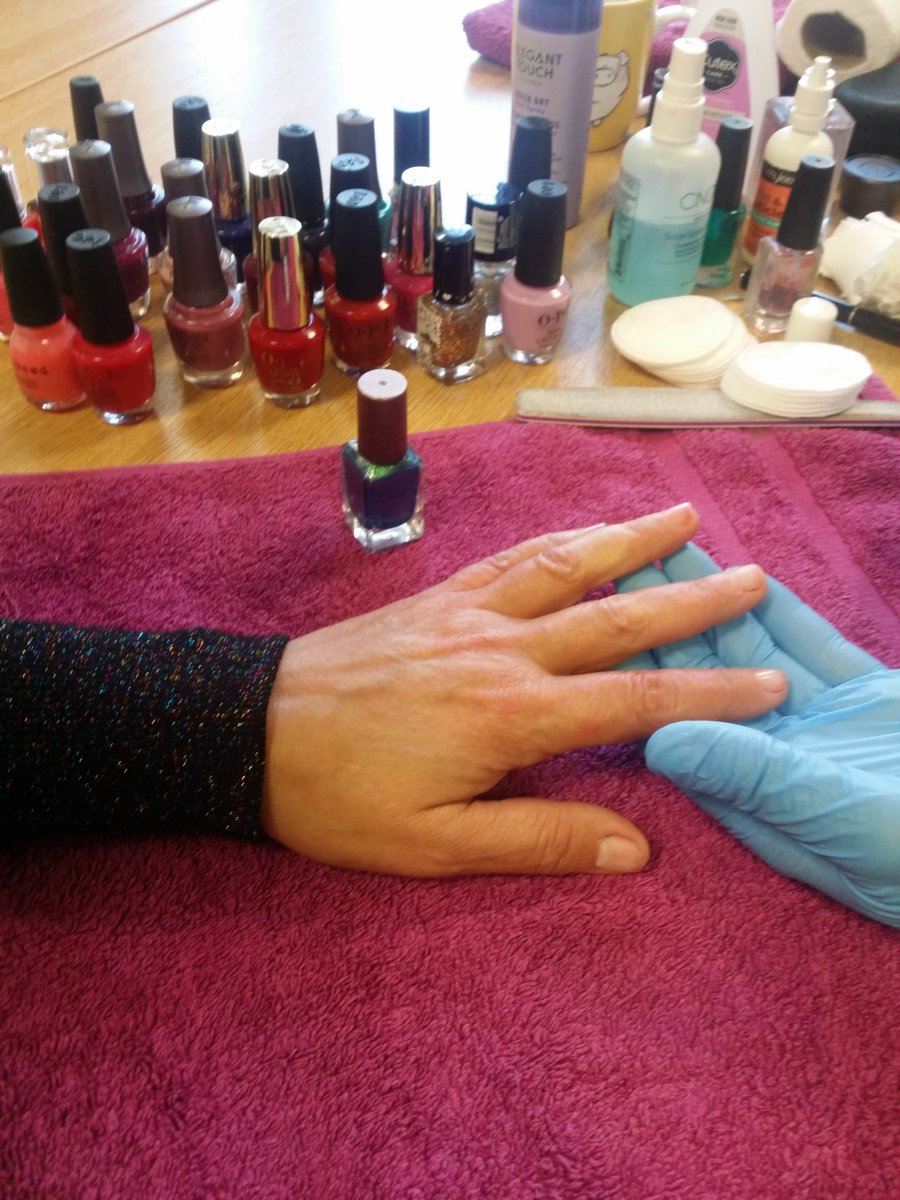 Saferwales's tweet photo. Last week following the run up to End Violence Against Sex Workers Day some of our women cooked and served a Christmas dinner. We also arranged a beautician to attend the centre to deliver treatments and to the women had some fun with some board games.
#idevasw22 https://t.co/PHSBRbr22u