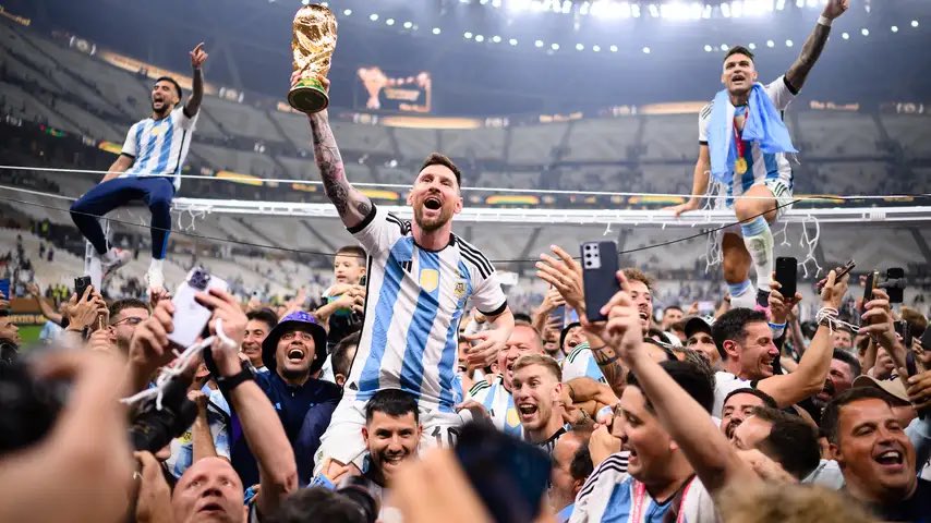 #WK2022 Een lessie van Messi!
#GOAT𓃵 #LionelMessi𓃵 #FIFAWorldCupQatar2022