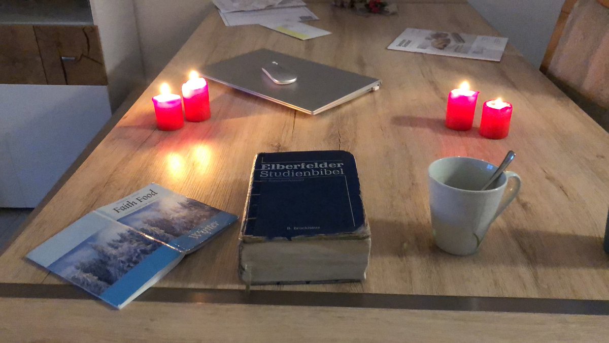 GreatLakesUniv's tweet photo. Numbers 23:19 
God is not man, that He should lie, or a son of man, that He should change His mind. Has He said, and will He not do it? Or has He spoken, and will He not fulfill it? 

God is God, and He is good. He keeps His convenants. https://t.co/rMCu3fuG8M
