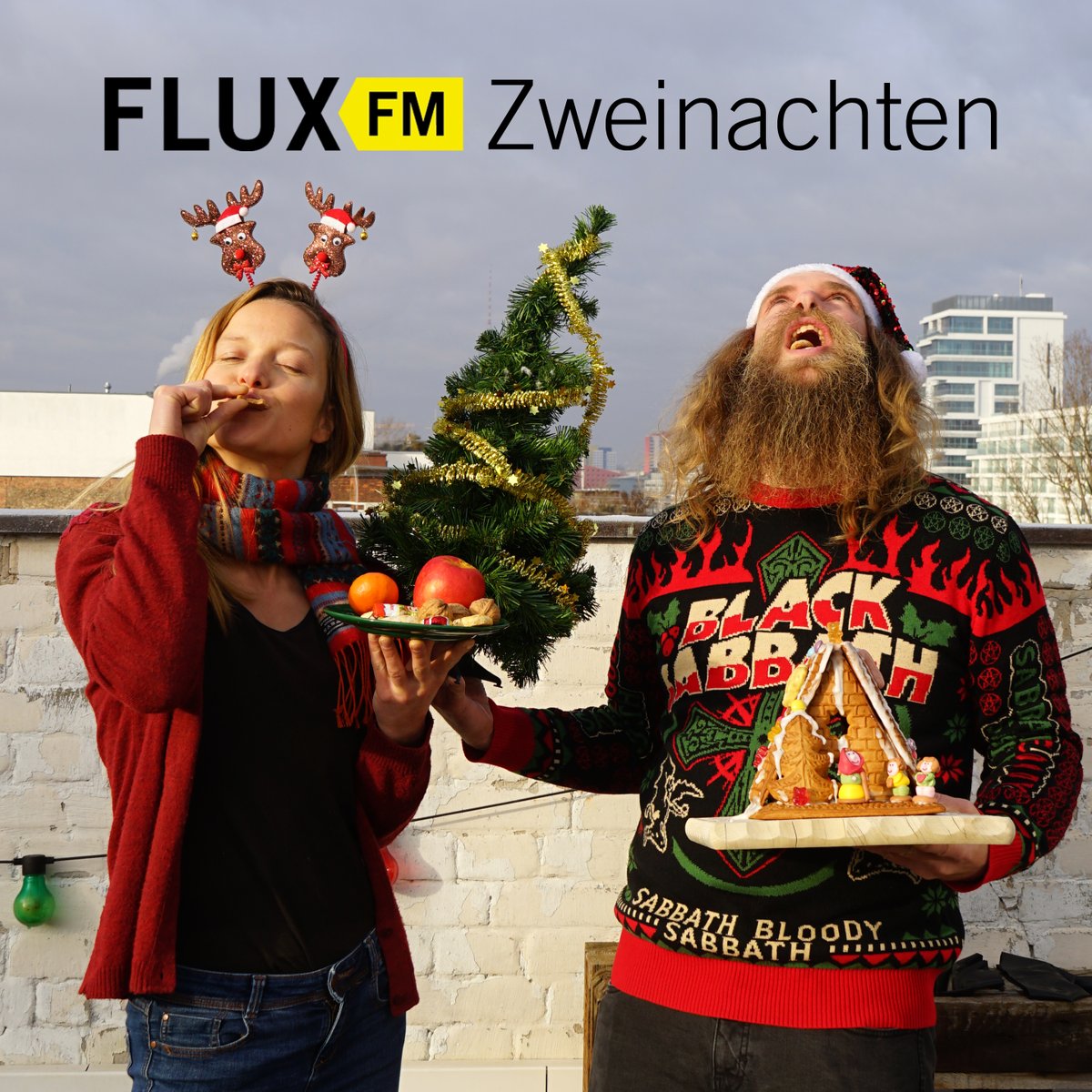 Als große Weihnachtsfans halten Filli Montag und Martin Gertz am Heiligabend jede Menge Besinnlichkeit und Weihnachtsstimmung für euch bereit - nebst bester und stimmungsvollster Musik versteht sich! Von 14 bis 18 Uhr feiern die beiden mit euch #FluxFMZweinachten.