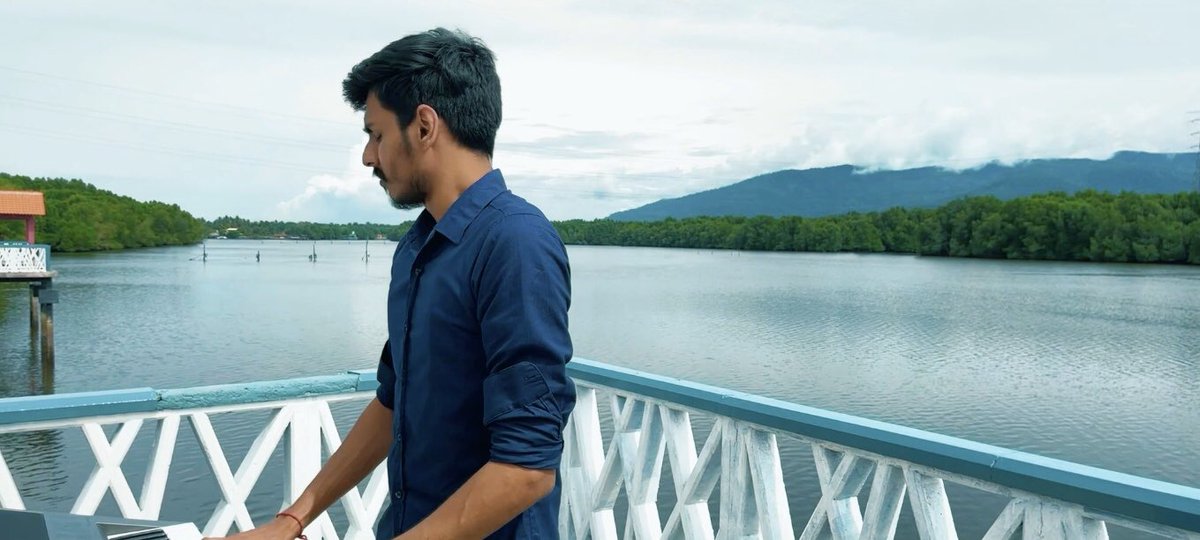 niraindera's tweet photo. Whenever I asked my Director Ji @NawienRajan when will be my portion & what should I do...He said that “second half will be your territory, so you have to kill it”. And this is what happened 💥
https://t.co/4FnfVgF6uW
#Solgiraai #MusicVideo #Song #Music #BrokenSong #Love https://t.co/Ze8TwLlsAs