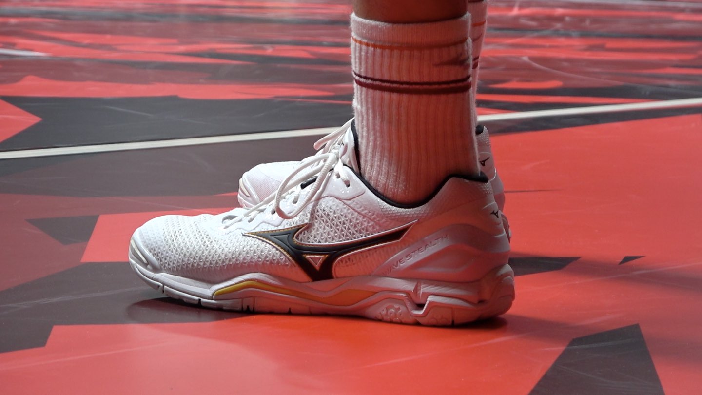 明成高校バスケMizuno ビブス 赤 白