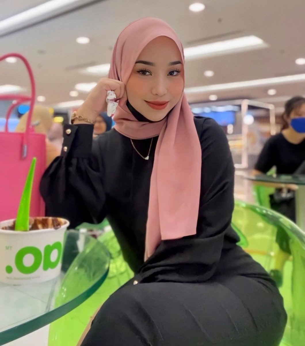Nabila tweet media