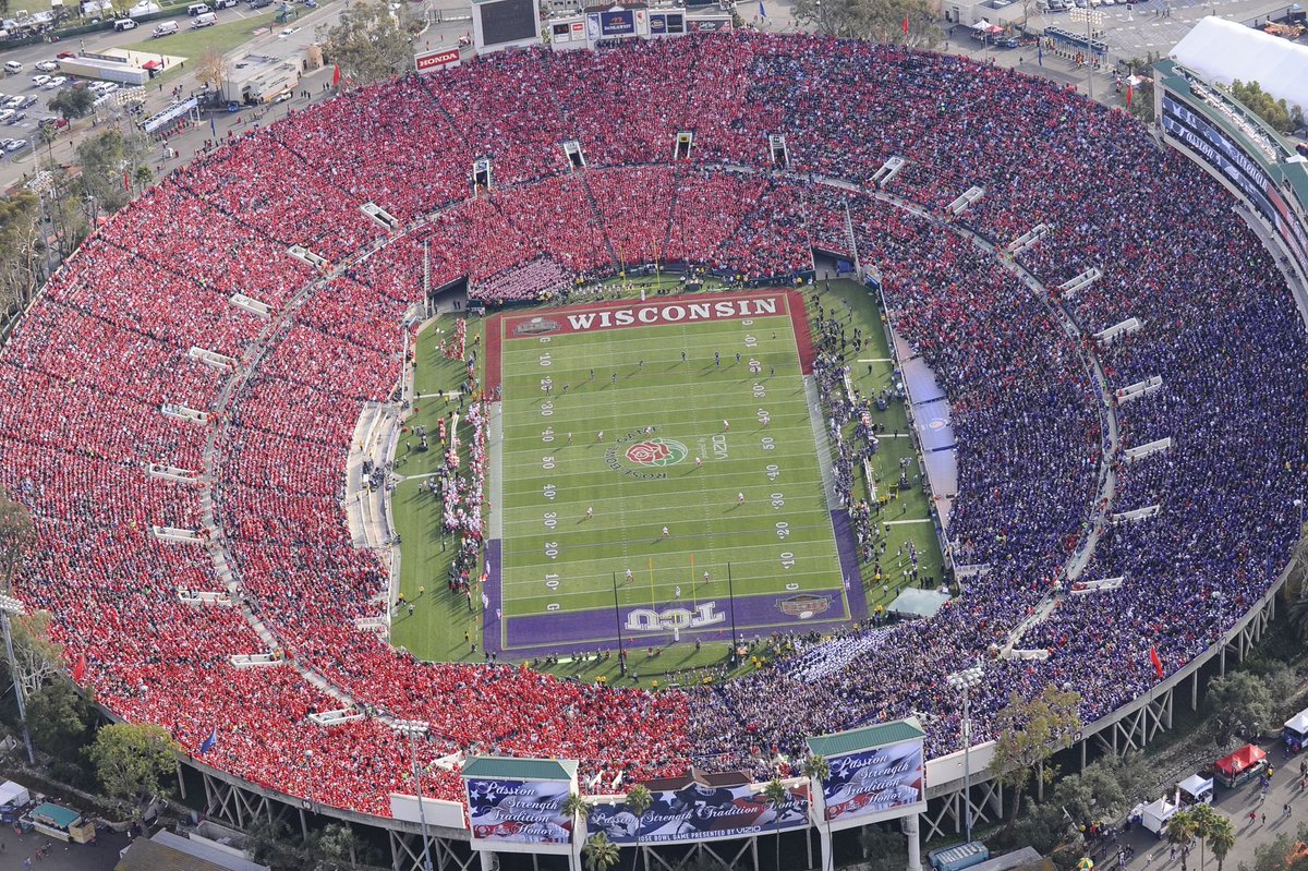 wisdomhunter93's tweet photo. 5. Rose Bowl, the stadium of USA Football Team, official capacity 92,542 https://t.co/4NUFEsUdHg