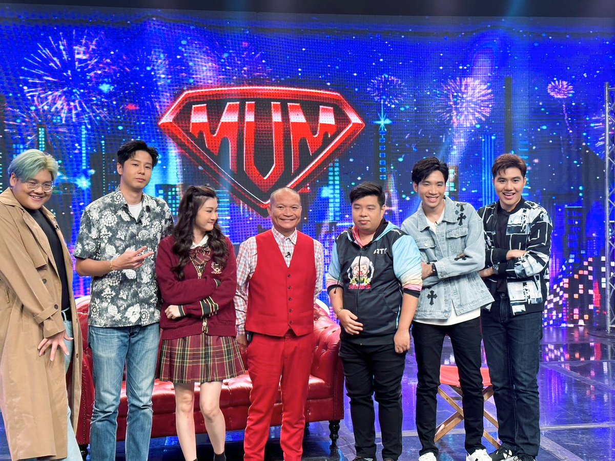 TheStreamerTH's tweet photo. ก่อนศึกสุดท้ายจะเริ่ม ผู้ท้าชิงทั้ง 6 ของ The Streamer ขอพักผ่อน ไปสร้างเสียงหัวเราะ ที่รายการ Super Mum (ซูเปอร์หม่ำ)
จะสนุก จะฮาขนาดไหน ชมกันได้วันอังคารที่ 20 ธันวาคมนี้ เวลา 21.15 น. ทางช่อง #Workpoint23
#Thestreamerthailand #เดอะสตรีมเมอร์ #infofed https://t.co/YGF7JmE2YD