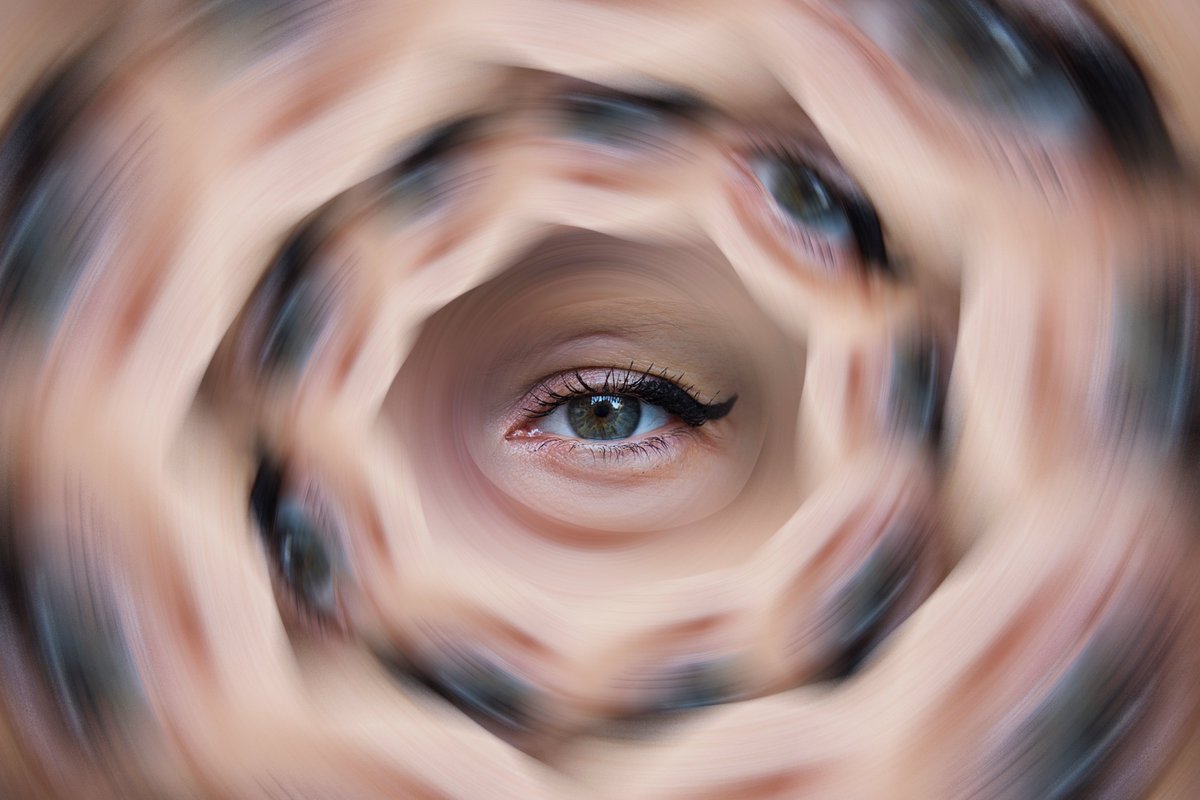 MelinaJoyOpt's tweet photo. Read about visual hallucinations in our latest blog on Charles Bonnet syndrome here https://t.co/0kfHp8nQh6
#medicalmonday https://t.co/BND3H4fGVB