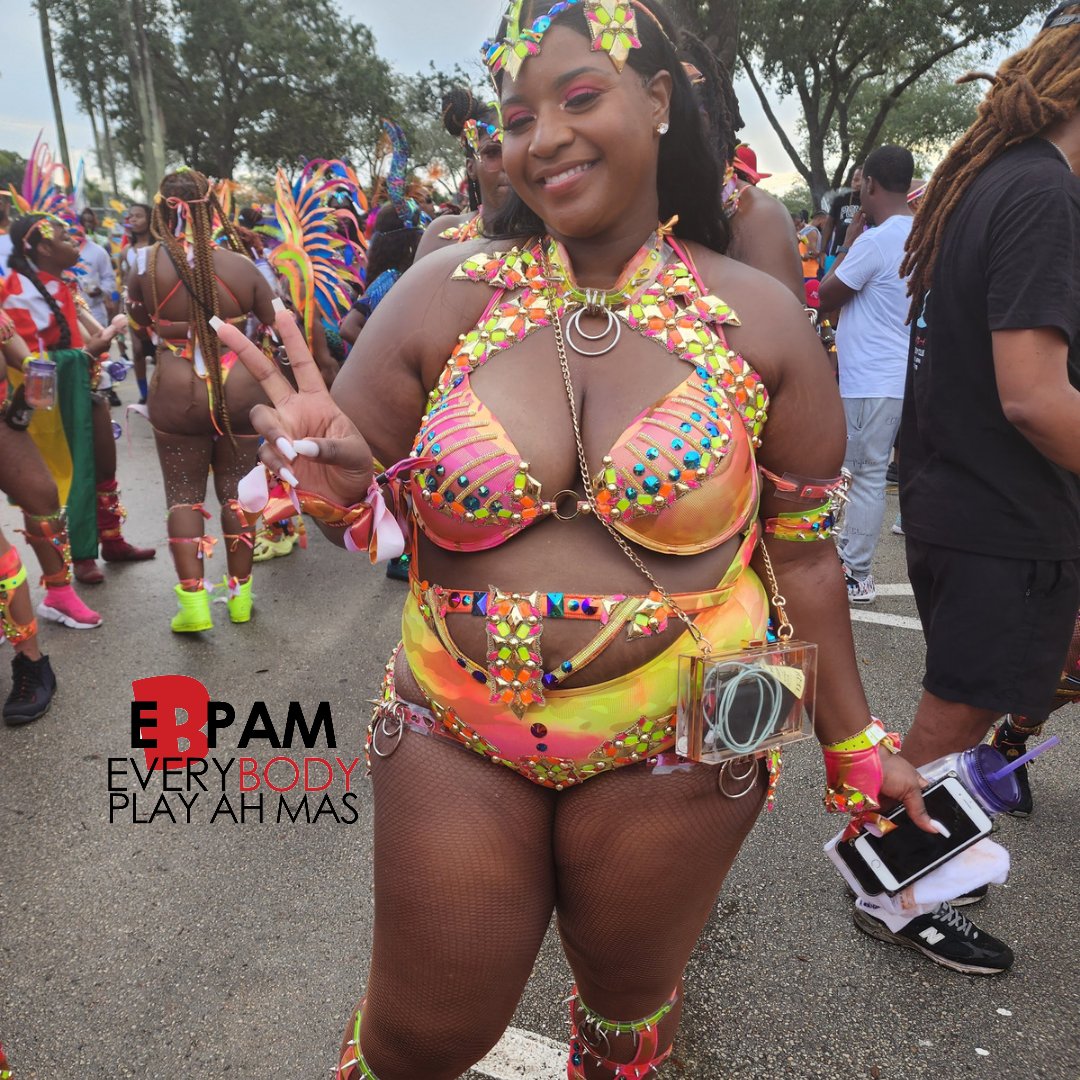 everyBODY_PAM's tweet photo. #everyBODYplayahmas
@KpayaCarnival
#RedAntz #KpayaCarnival #Kpaya #MiamiCarnival 
#BodyLove⁠
#BodyPositive⁠
#CaribbeanWomen⁠
⁠#CarnivalChaser⁠
#CarnivalIsLife⁠
#CarnivalIsWoman⁠
#CarnivalSlayers⁠
#LiveLoveSoca⁠
#TeamCurves⁠ ⁠
#ThickGirlsPlayMas⁠
#WeSupportSoca https://t.co/FRo7cuoUTO