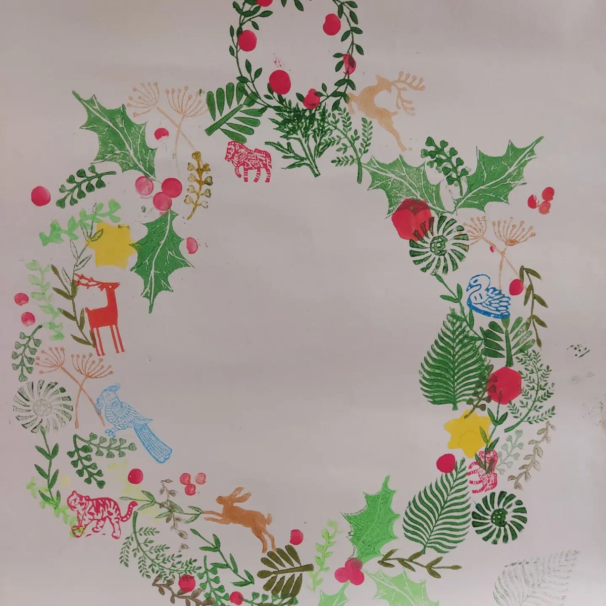 YarmSchool's tweet photo. We've had some fantastic entries for our end of term Art competition at Prep School!

The theme was ‘A Victorian Christmas’ and pupils have produced wonderful pieces in a fabulous range of media.
Well done to all involved!

#prepart #creativity #inspiration #itstartshere https://t.co/w9ZYB0C0P5