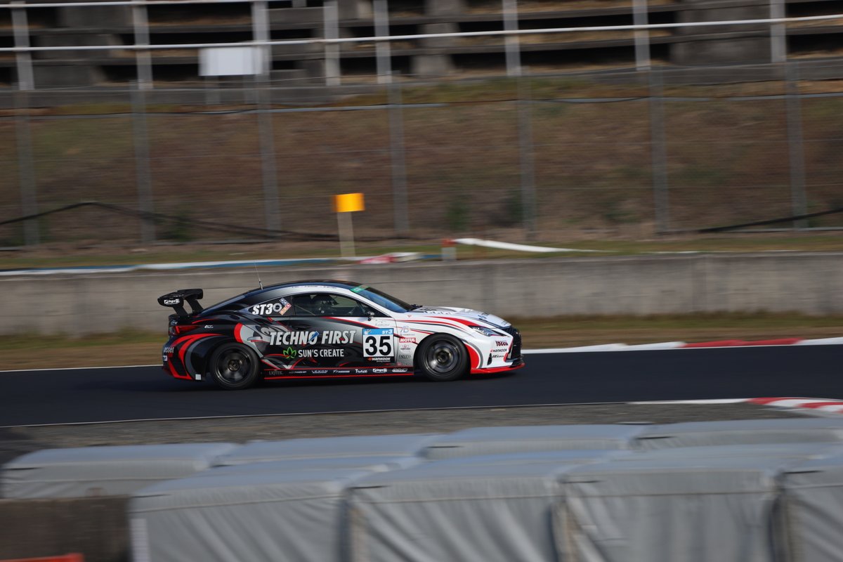 Rugger1_55521's tweet photo. #S耐 #Rd6岡山 #スーパー耐久 #岡山国際サーキット
#STー3クラス #35号車 #Hankook
#テクノファースト #TECHINO FIRST RC350 #LEXUS RC350
#Canon #EOS6D #一眼レフ
2021.S耐Rd.6岡山 岡山国際サーキットで撮影♪ https://t.co/DuVT3sZc2A