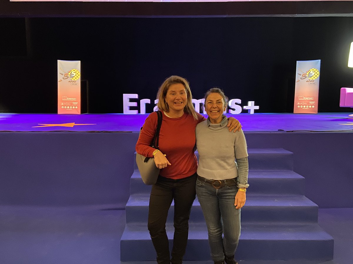 rrodrigocarda's tweet photo. @iesjaumei I està present en la Jornada Anual de Difusió Erasmus + 2022 en el #Paula Reial de #Madrid. 
Continuem treballant per oferir i millorar les experiències Erasmus+ per al nostre alumnat i professorat.
Tot comença ací! 
@sepiegob https://t.co/SpRfLi3O01